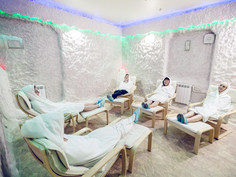 推拿店盐氧护理空间