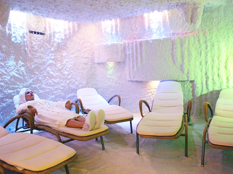 理疗馆呼吸盐疗房