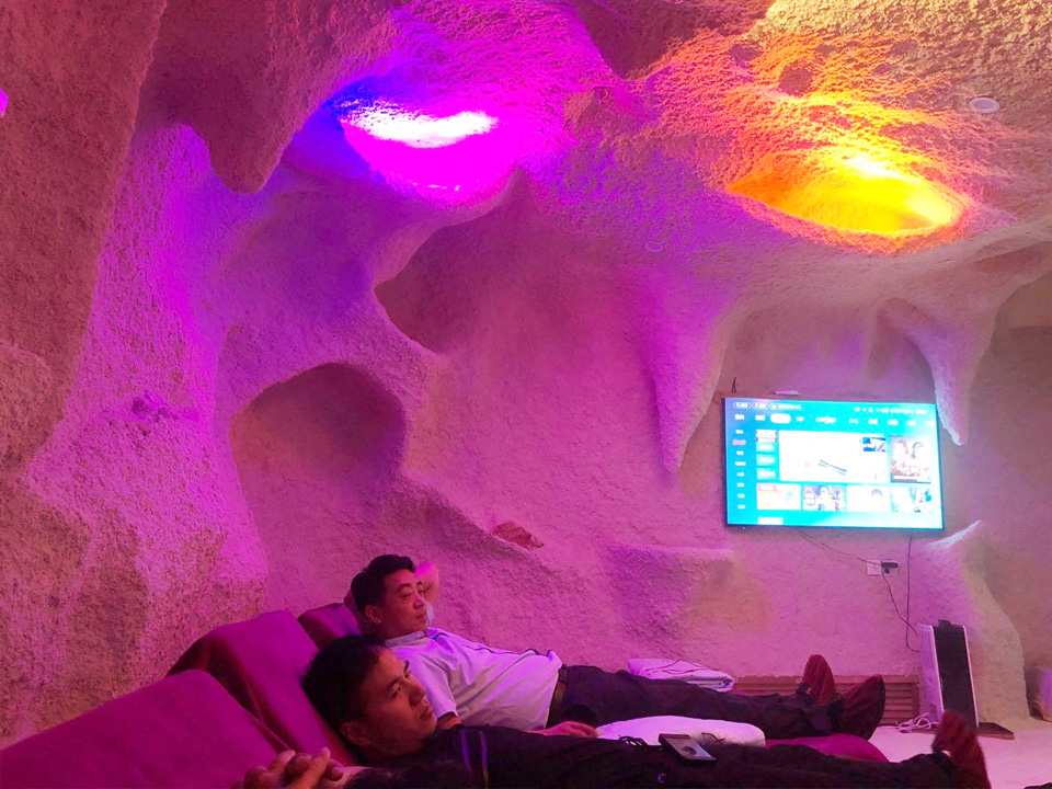 洞穴盐疗
